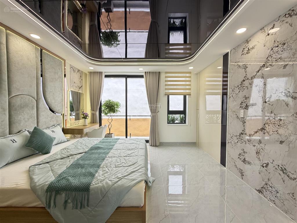 Bán nhà đẹp giá rẻ kế bên chợ, trường học và nhà thờ, trục đường phạm văn chiêu, phường 8 gò vấp