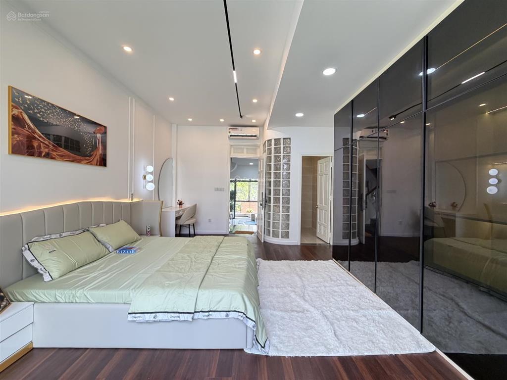 Bán nhà đẹp diện tích to 4,5x17m đường 10m thông, trục phan huy ích gò vấp
