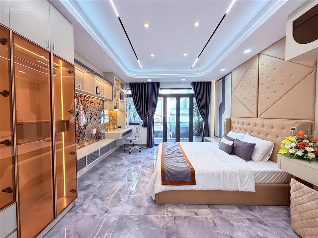 Bán nhà đẹp giá rẻ, 1 xẹc đường nguyễn văn khối, phường 11 gò vấp, thang máy 450kg