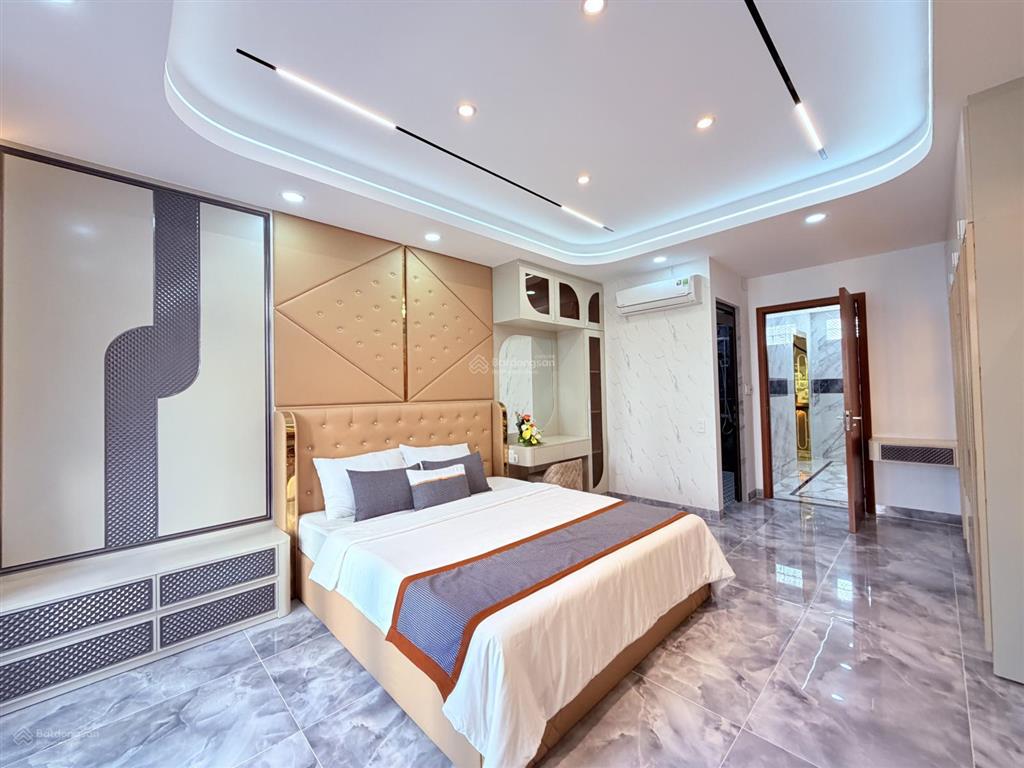 Bán nhà đẹp giá rẻ, 1 xẹc đường nguyễn văn khối, phường 11 gò vấp, thang máy 450kg