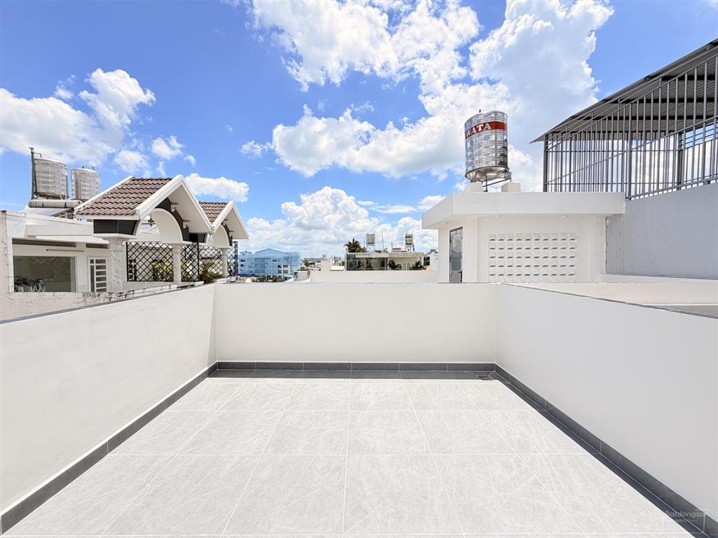 Bán nhà đẹp căn góc giá rẻ, trục đường lê văn thọ thông thống nhất phạm văn chiêu, p16, gò vấp