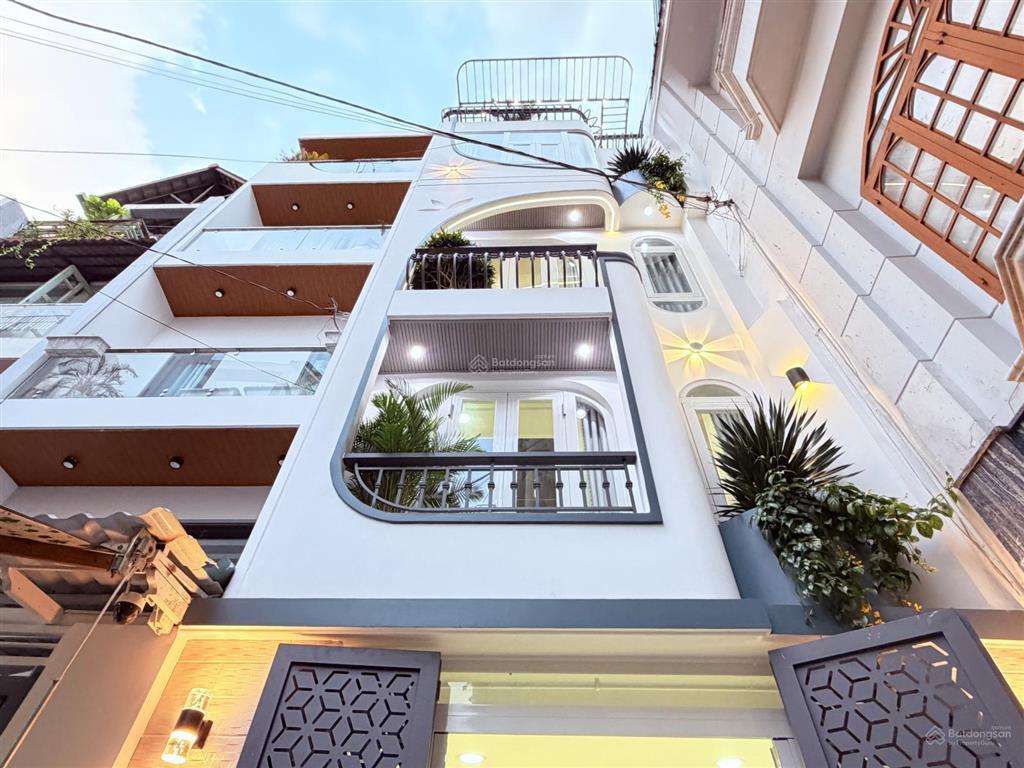 Bán nhà đẹp khu an ninh sát bên siêu thị emart, trục đường quang trung, phường an hội tây, gò vấp