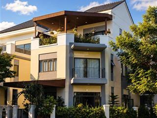 Biệt thự đơn lập góc trực diện sông  dt 12x20 m2, full tiện ích