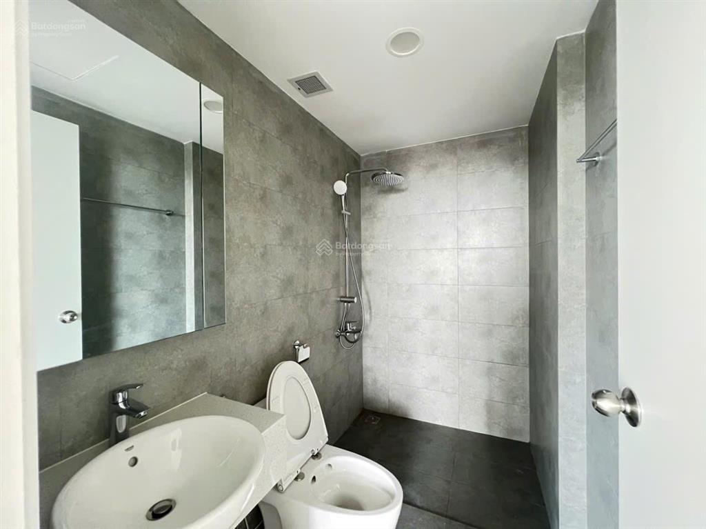 Victoria village, căn 2pn/2wc, cơ bản cdt, giá bán 6ty400 bao hết   0908 457 ***