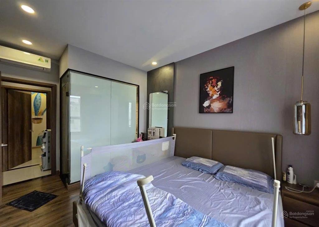 Cần cho thuê, căn hộ 2pn/2wc, 69m2, giá 18tr net, chưa phí   0908 457 ***