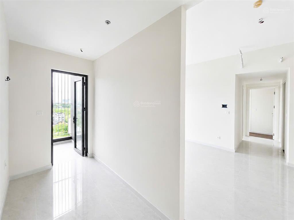 Hot!! căn siêu đẹp hướng sông, tầng cao, 95m2, giá bán 11.8 tỷ đã tt 70%   0908 457 ***