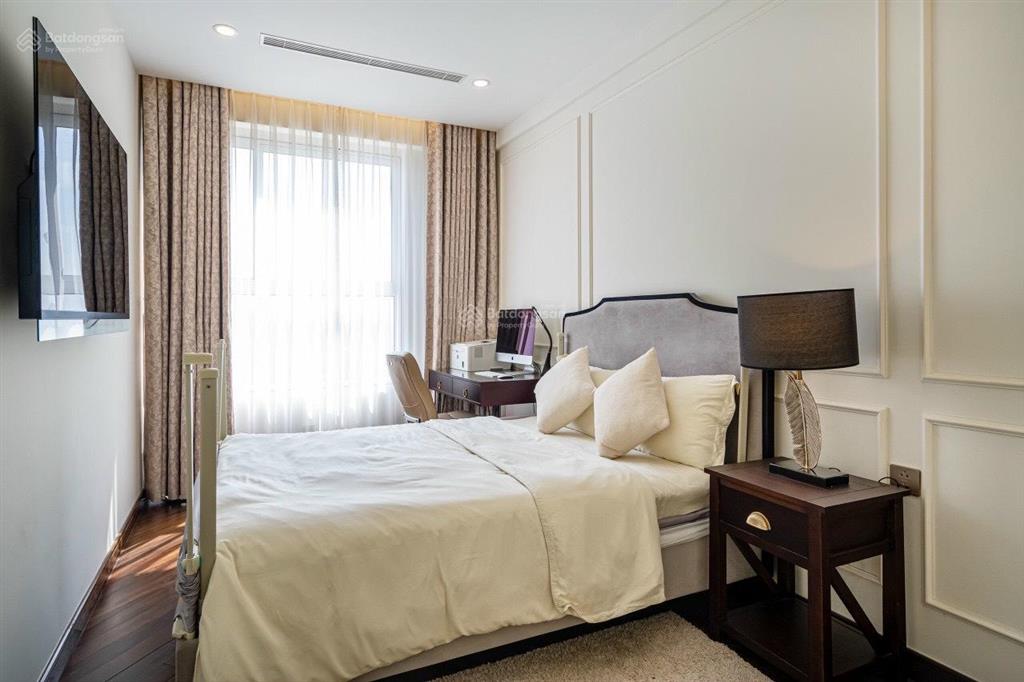 Cho thuê chcc, 88m2, căn góc, vị trí đẹp, full nội thất, giá chỉ 20tr   0908 457 ***
