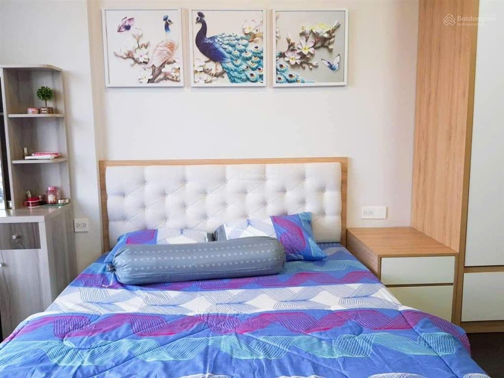 Cho thuê căn hộ đủ tiện nghi, 55m2, giá thuê 15 triệu bao phí quản lý  em mỹ nhung 0908 457 ***