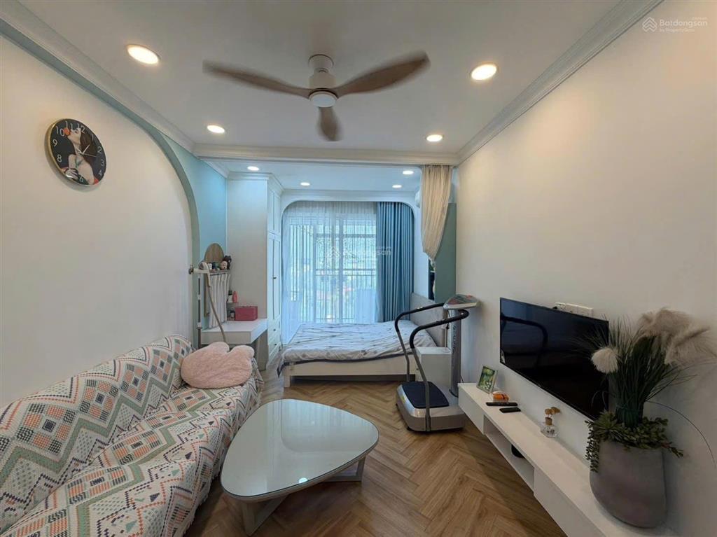 Cần cho thuê lại 1pn/1wc căn hộ 75m2 full nội thất golden mansion chỉ 11tr/tháng bao pql