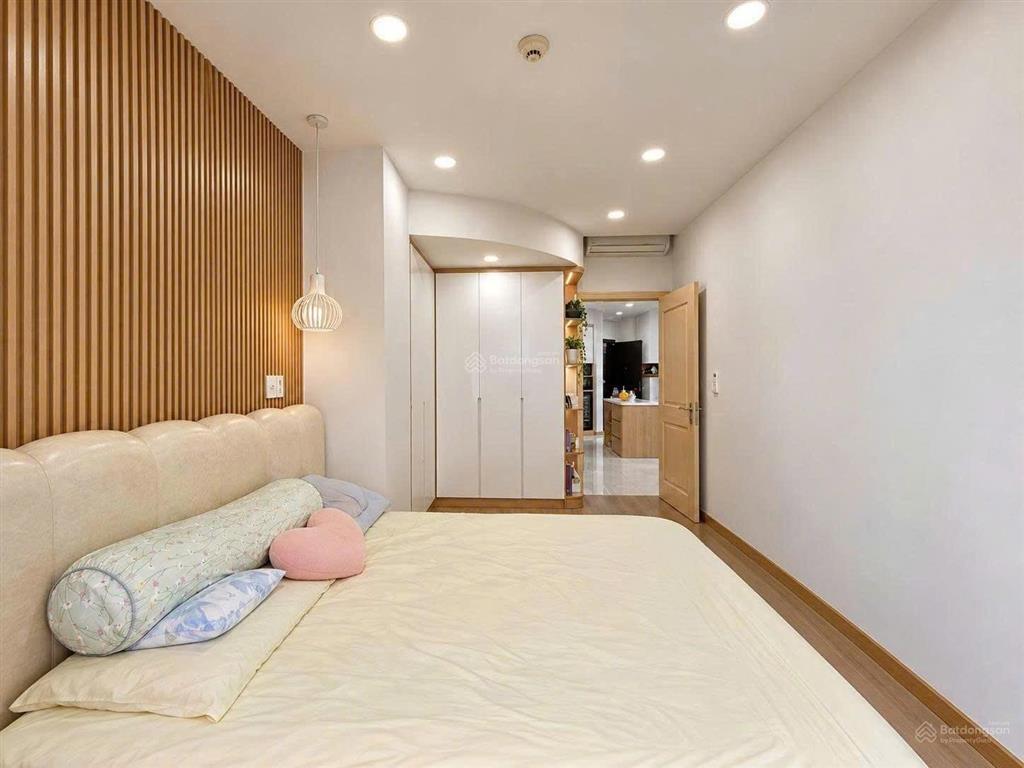 Garden gate, căn 77m2, 2pn/2wc, giá bán 7ty300, view thoáng đb  em linh 0908 457 ***