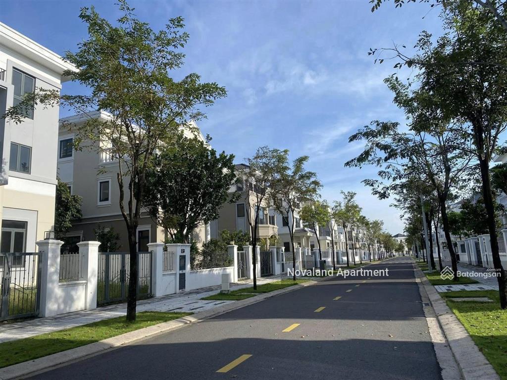 Duy nhất căn góc view sông giá rẻ nhất aqua city  chỉ 7 tỷ (8x20m)