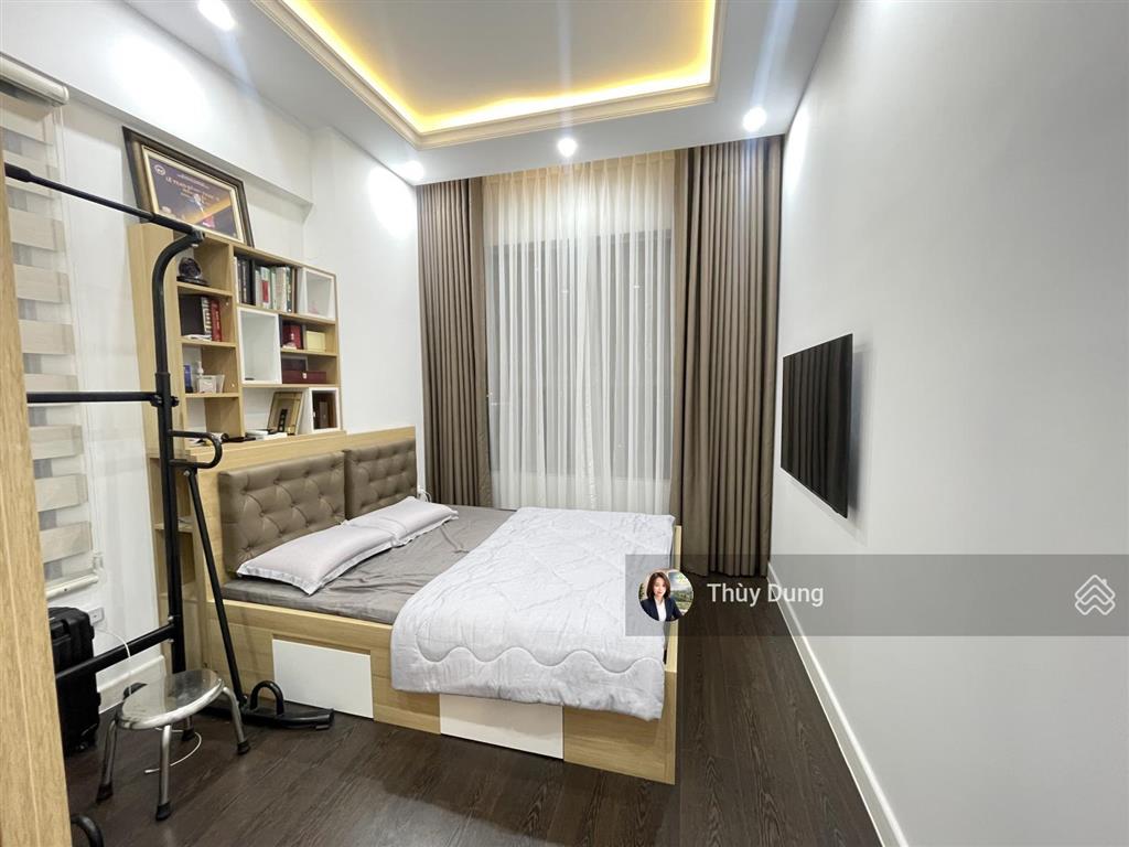 Bán căn hộ 3pn 92m² view đông, 8,150 tỷ  tại botanica premier, novaland, 108 hồng hà, q. tân bình