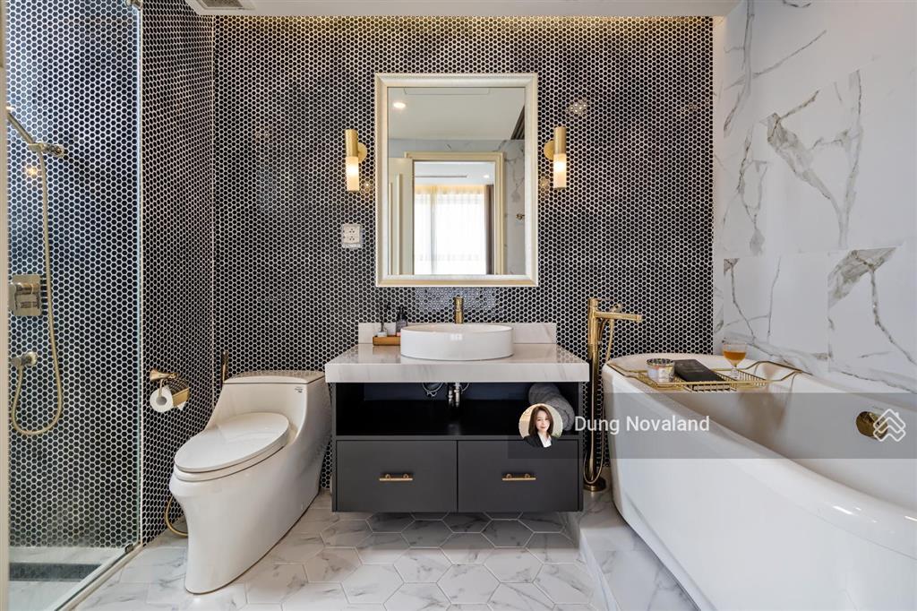Bán căn góc, tháp op1, 110m2/3pn/2wc  giá 9.990 tỷ  tại orchard park view, novaland, p.nhuận