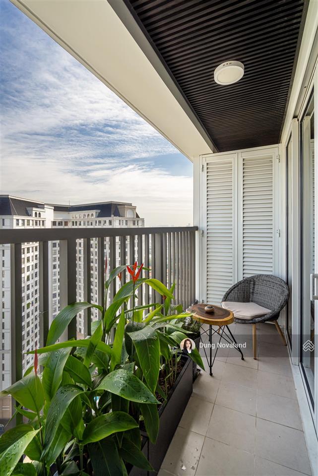 Bán căn góc, tháp op1, 110m2/3pn/2wc  giá 9.990 tỷ  tại orchard park view, novaland, p.nhuận