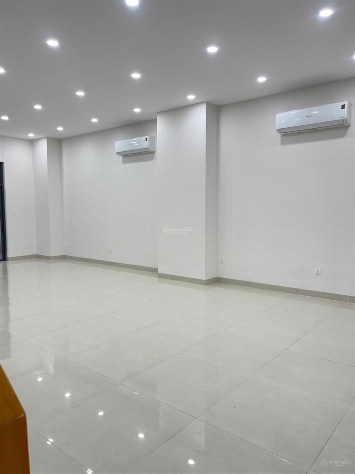 Cho thuê shophouse khu gs zeitgeist nhà bè, nhà hoàn thiện chỉ 40 triệu/tháng