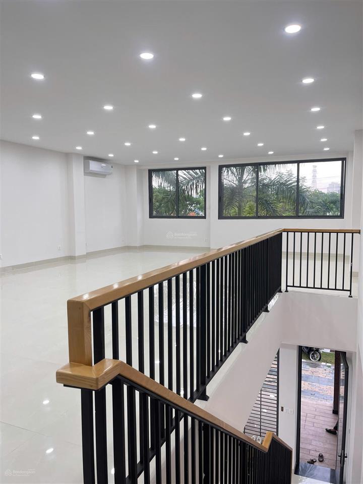 Cho thuê shophouse khu gs zeitgeist nhà bè, nhà hoàn thiện chỉ 40 triệu/tháng