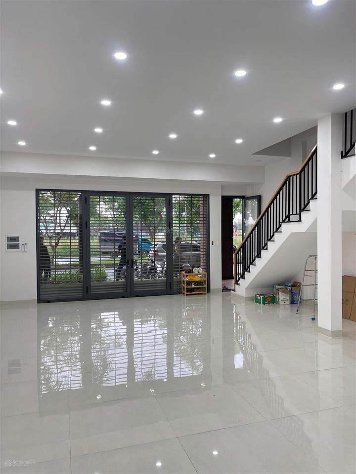 Cho thuê shophouse khu gs zeitgeist nhà bè, nhà hoàn thiện chỉ 40 triệu/tháng