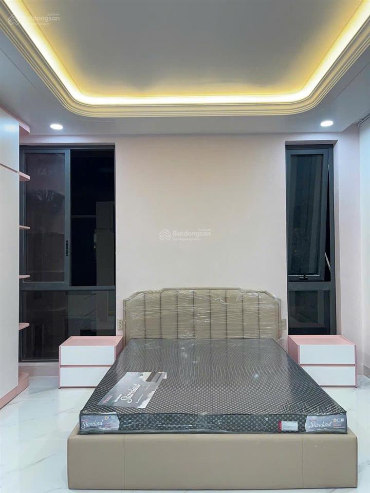Cho thuê căn biệt thự song lập view công viên tại gs nhà bè.  0932 125 *** thủy