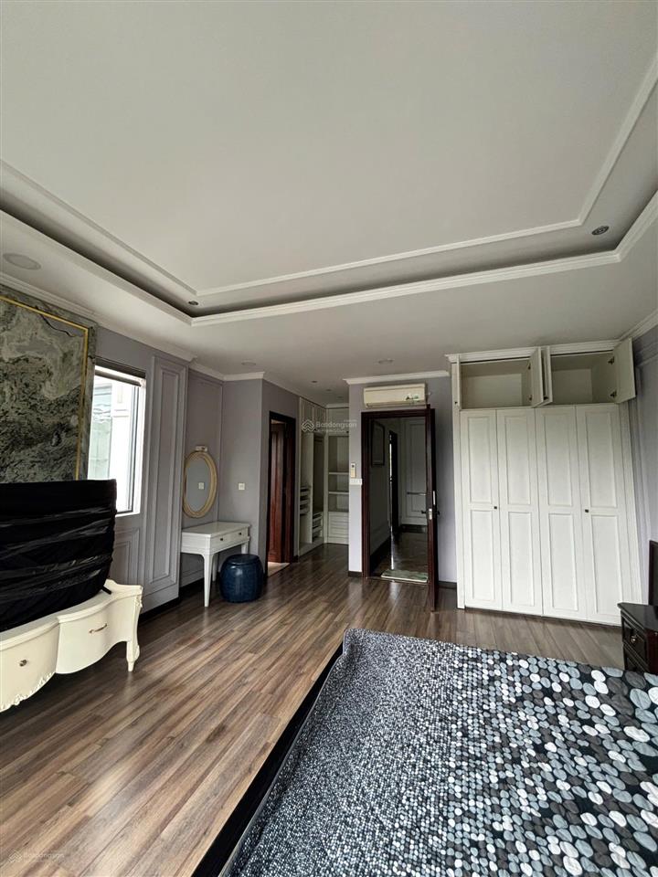 Cho thuê biệt thự ninesouth full nội thất giá chỉ 30 triệu