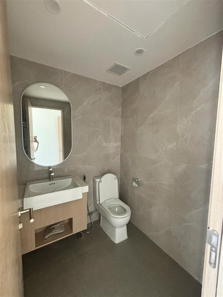 Cần bán gấp penhouse lumiere boulevard 322m2 giá 23 tỷ thương lượng.0932 125 *** thủy