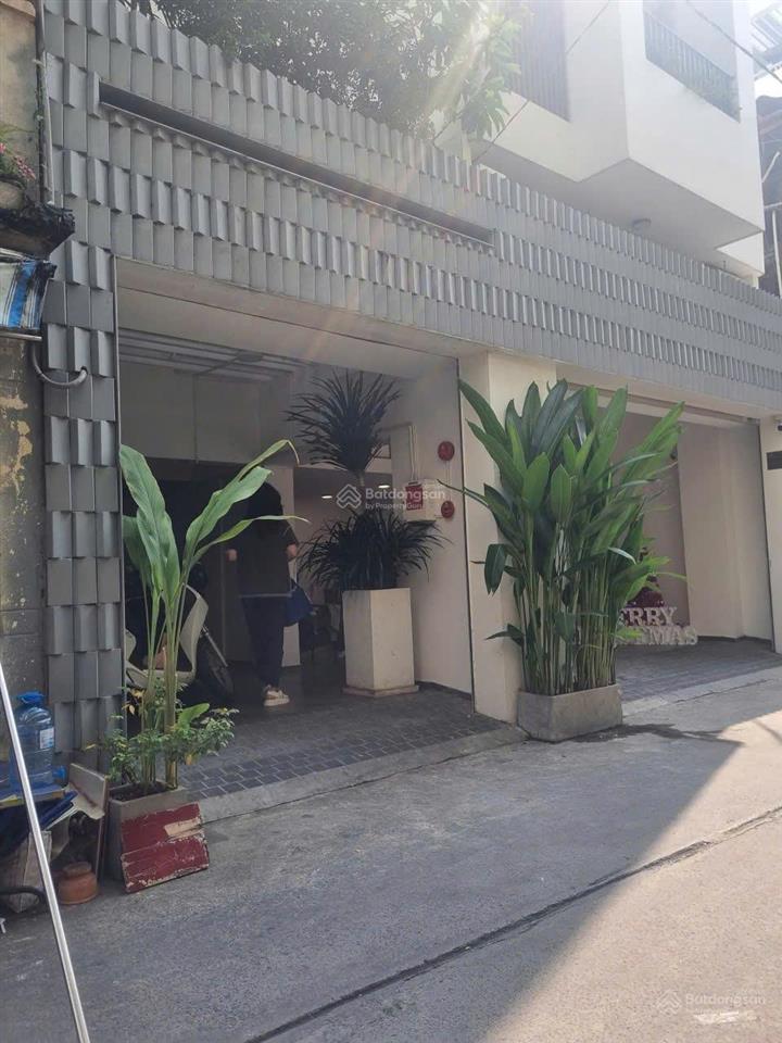 Hàng hiếm ngang 8,5m đường lê văn sỹ quận 3 giá chỉ 33 tỷ