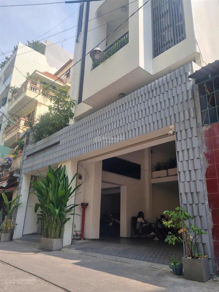 Hàng hiếm ngang 8,5m đường lê văn sỹ quận 3 giá chỉ 33 tỷ