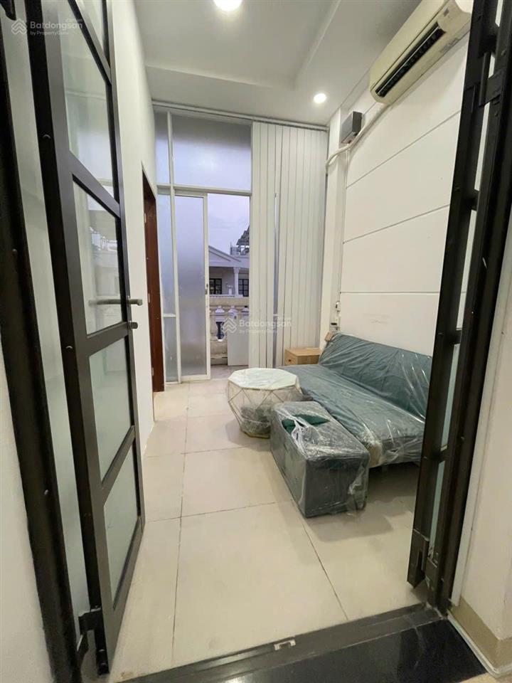 Chỉ 7,5 triệu  căn hộ mini 2 phòng ngủ 40m2 ban công rộng, full nội thất cityland park hills