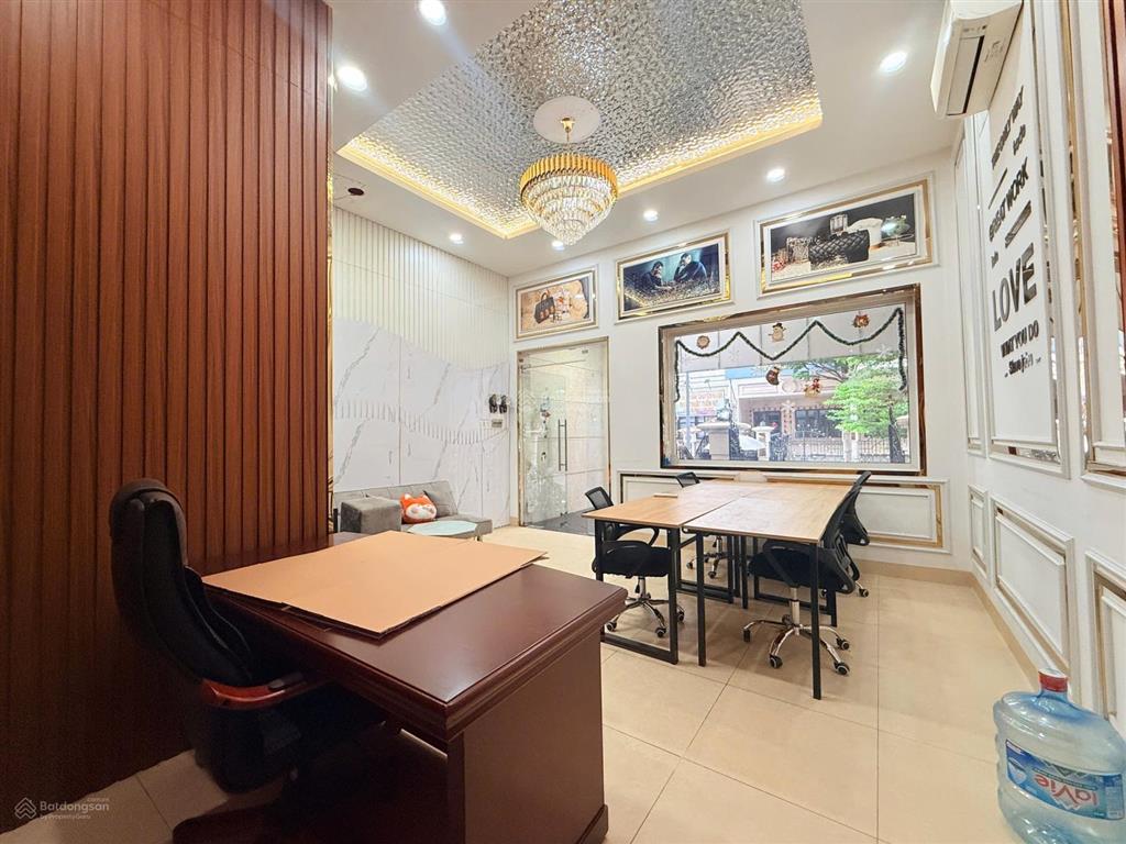 Mặt bằng 40m2 tầng trệt cityland gò vấp full bàn ghế làm việc