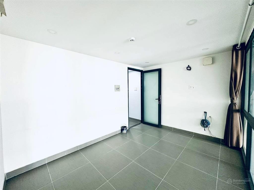 Combo mặt bằng văn phòng trệt+phòng phạm thế hiển gần cầu nguyễn văn cừ  sẵn máy lạnh, mặt tiền q8
