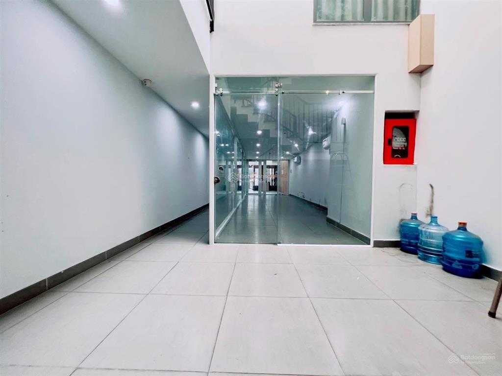 Combo mặt bằng văn phòng trệt+phòng phạm thế hiển gần cầu nguyễn văn cừ  sẵn máy lạnh, mặt tiền q8