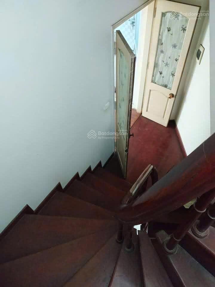Em cần cho thuê nhà 35m x 4 tầng 1 tum tựu liệt giá 9 triệu.  0981 915 ***