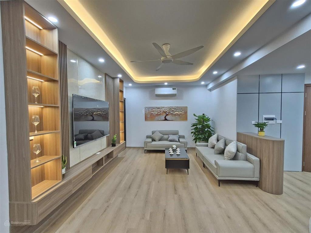 Bán gấp căn hộ 110m ct5b mễ trì thượng 3pn 2vs full nội thất sang xịn giá 6,x tỷ
