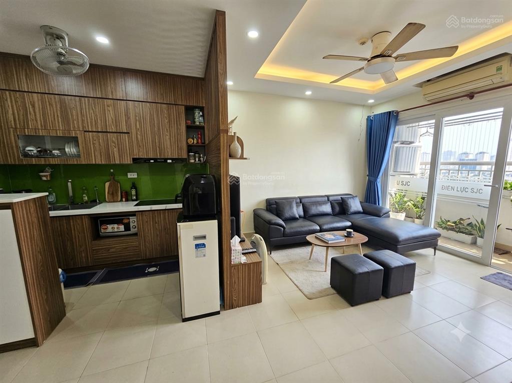 Bán căn 52m mipec kiến hưng, phòng khách thoáng, ban công rộng giá quanh 3 tỷ.  0981 915 ***