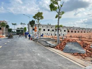 Nhà phố 1 trệt 3 lầu. giá 3,1 tỷ tại kdt 15ha bcons city life tphcm  tt 20% nhận nhà