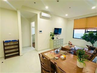 Bán nhanh căn hộ 1 phòng ngủ full nội thất đẹp có hđ thuê sẵn cc the emerald golf view