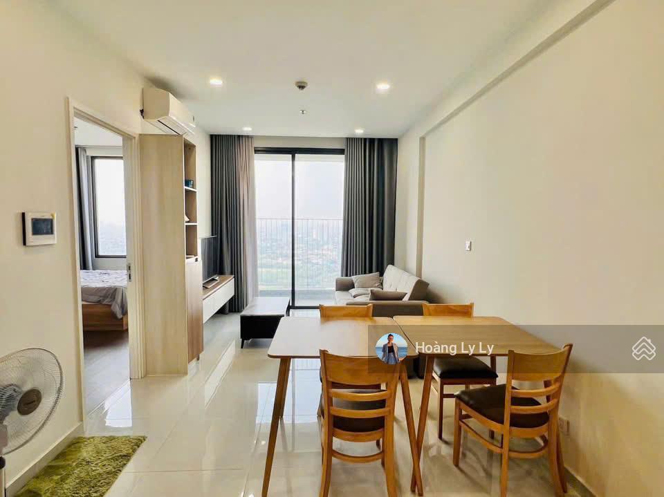 Cho thuê the emerald golf view 2pn2wc full nội thất view golf