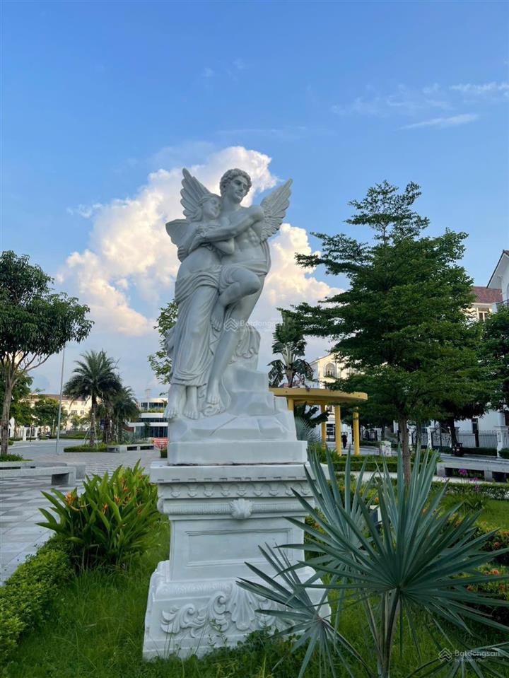 Bán căn nhà biệt thự đơn lập view bể bơi hiếm có tại dự án mạnh đức victory từ sơn.  0326 569 ***