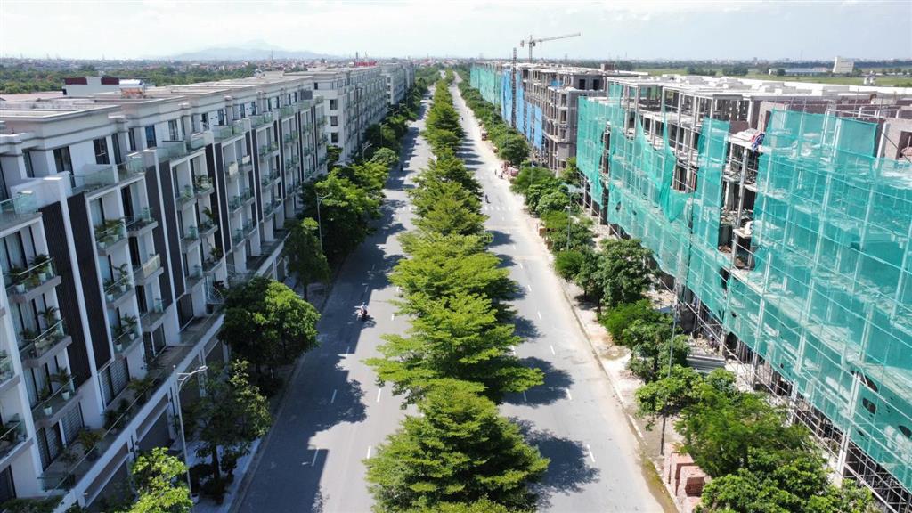 Chính chủ gửi bán đất vườn hồng cạnh dự án sun group bn, sổ hồng cầm tay,  0326 569 ***
