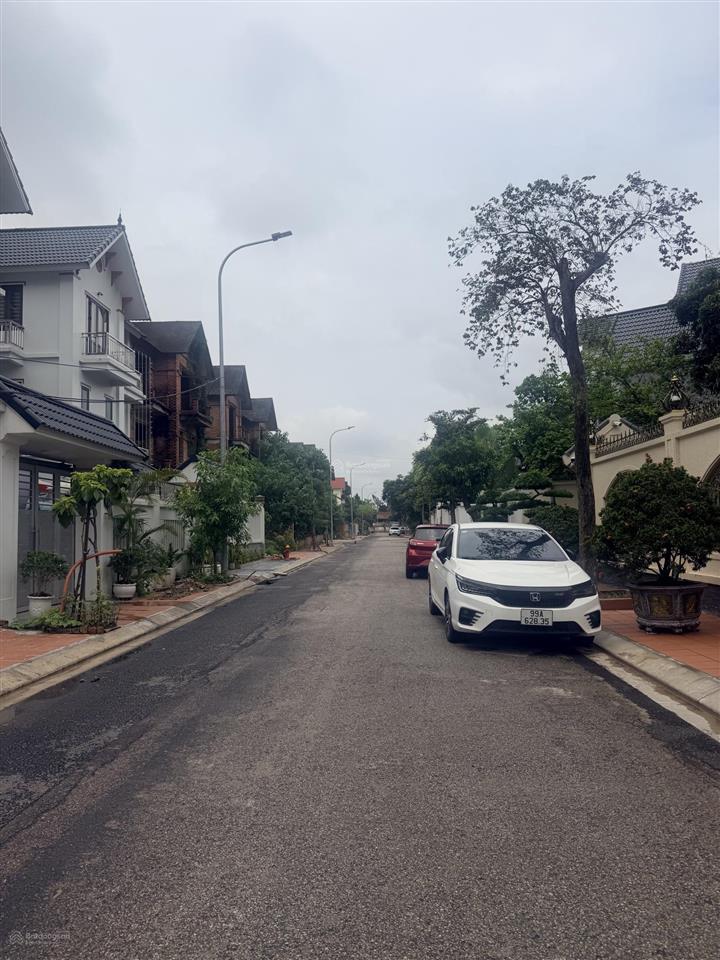 Cc gửi bán đất tặng bt 3 tầng tại vigracera tiên sơn, gần chợ, trường, gần sun group.  0326 569 ***