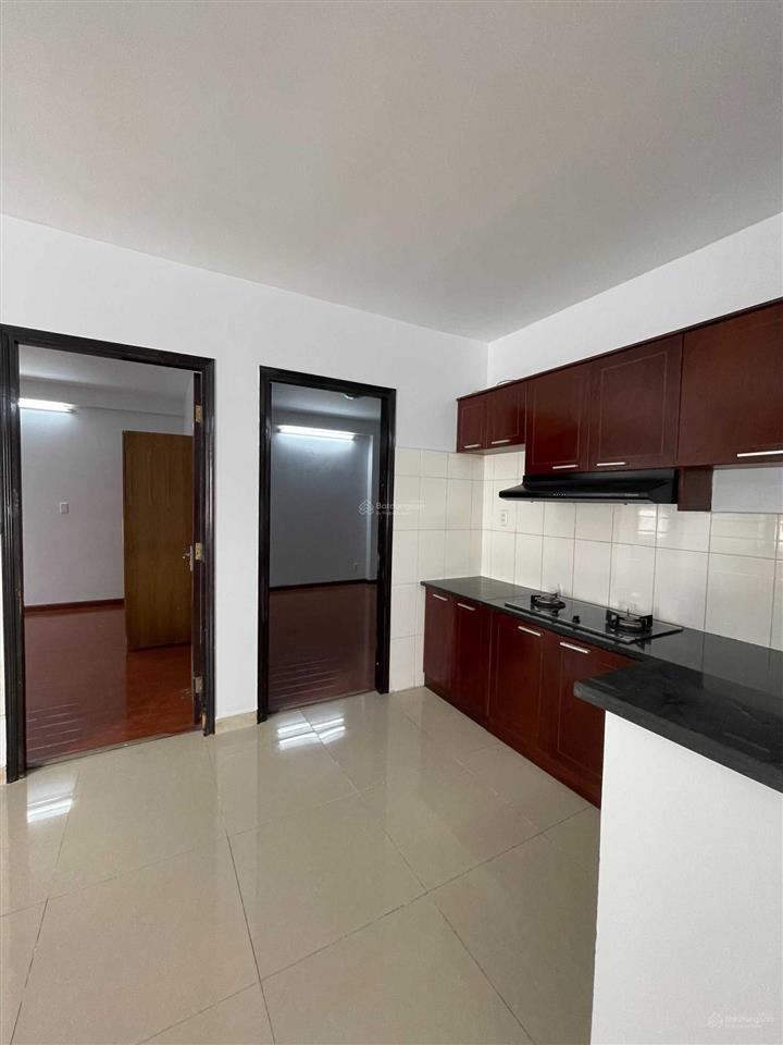 Cho thuê căn hộ tân mai, nhà mới đẹp 2pn / 67m2, view hồ bơi 6 tr/tháng.  0961 022 ***