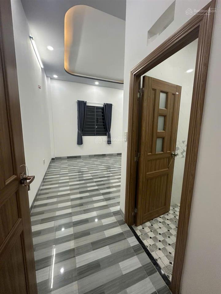 Bán nhà 2 mặt tiền nguyễn cửu phú, dt 4x18,5m, tk 1 trệt 1 lầu, 3pn, 3wc, shr.  0961 022 ***