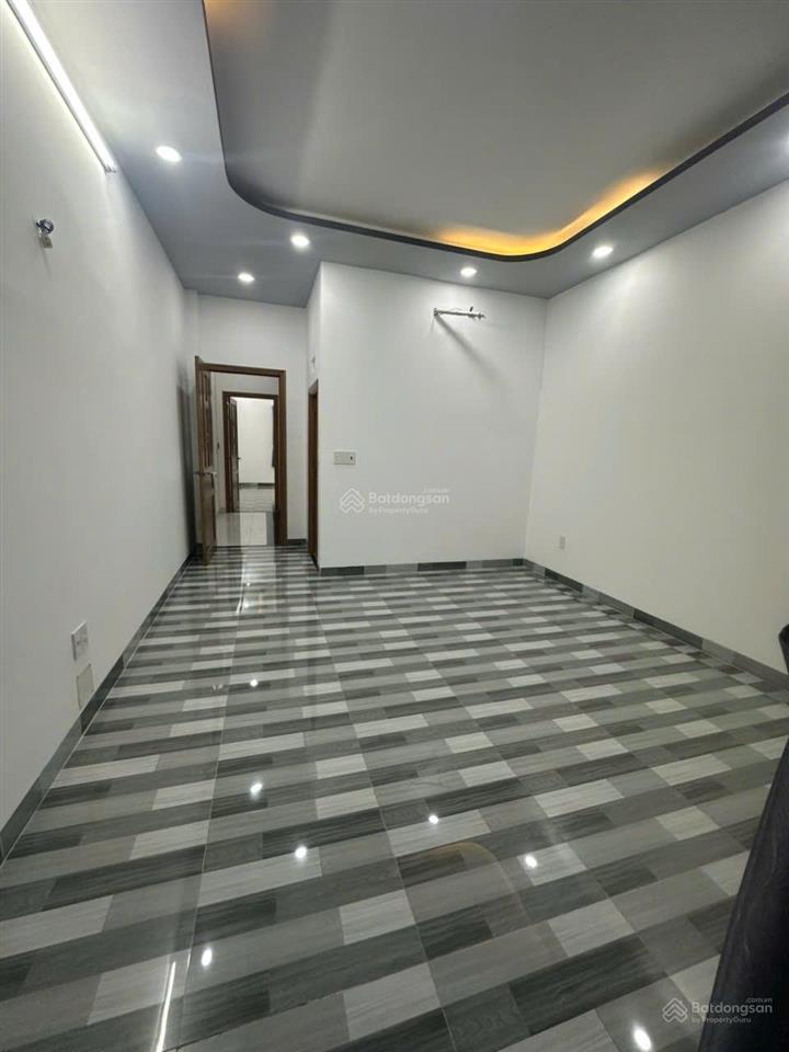 Bán nhà 2 mặt tiền nguyễn cửu phú, dt 4x18,5m, tk 1 trệt 1 lầu, 3pn, 3wc, shr.  0961 022 ***