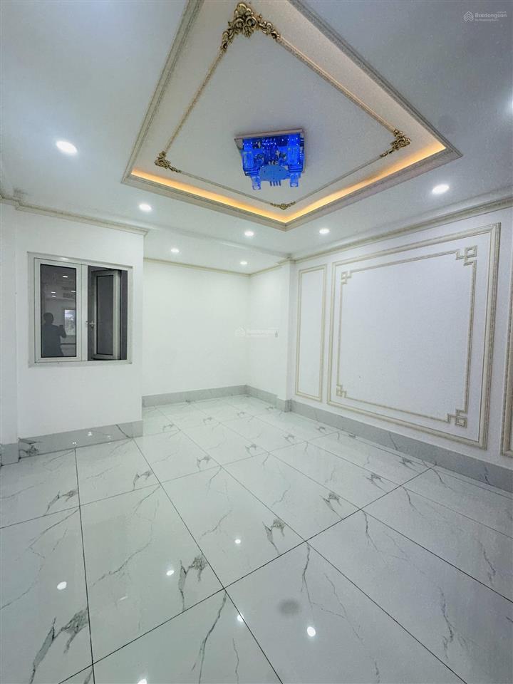 Bán nhà phố cao cấp luxhome garden, dt 4x14, 5pn, 5wc, view công viên, shr.  0961 022 ***
