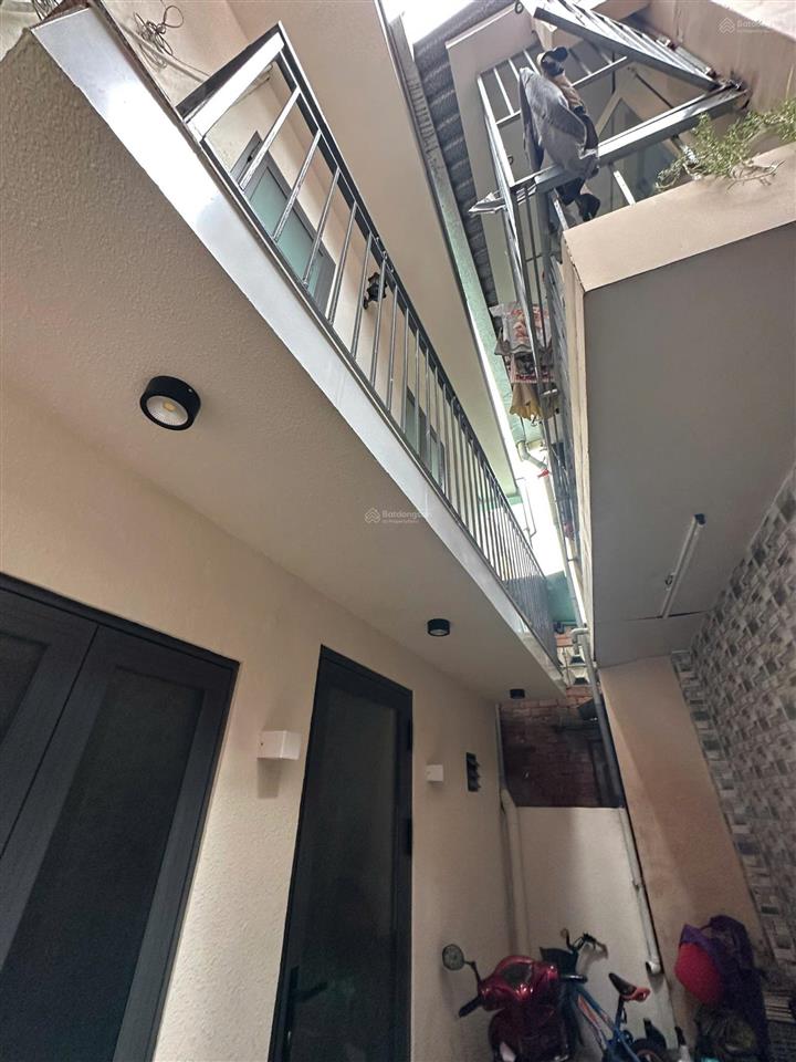 Bán nhà phan văn trị, p.11 bình thạnh, 1 lầu, gần emart, giá 2.51 tỷ, shr
