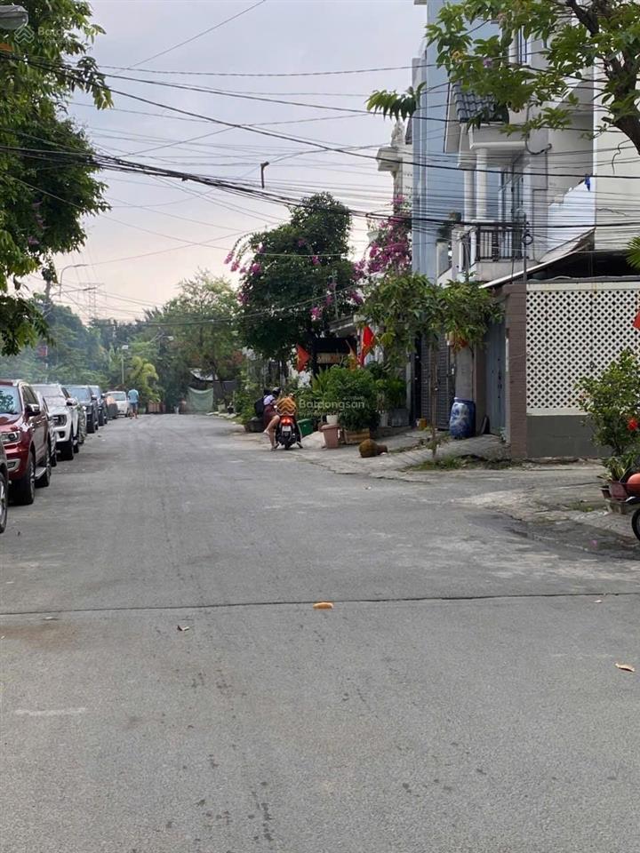 Bán nhà đường số 8, hiệp bình phước, hẻm ô tô, gần quốc lộ 13, giá 6.4 tỷ