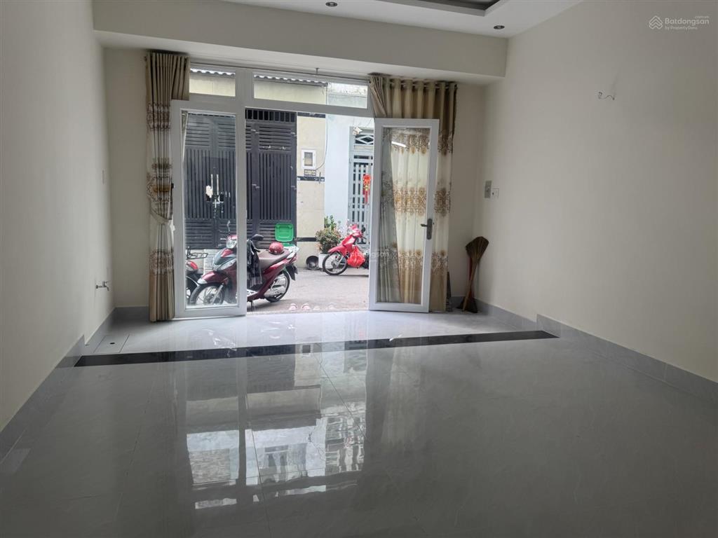Bán nhà đường số 8, hiệp bình phước, hẻm ô tô, gần quốc lộ 13, giá 6.4 tỷ