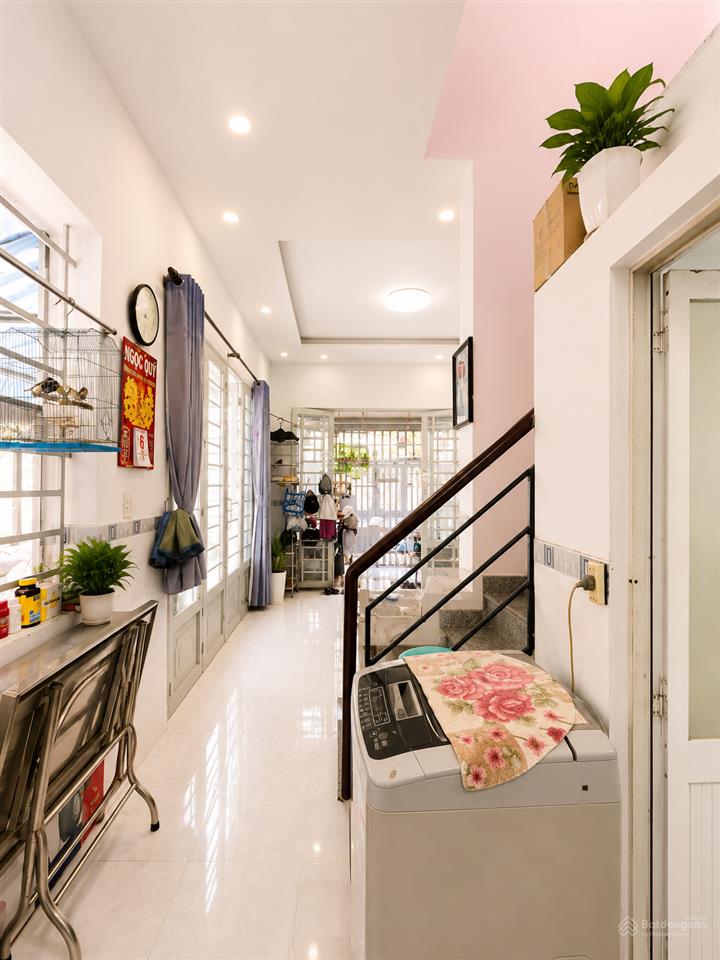 Bán nhà đường số 4, hiệp bình chánh, lô góc 2 mặt tiền, gần gigamall, giá 7.9 tỷ