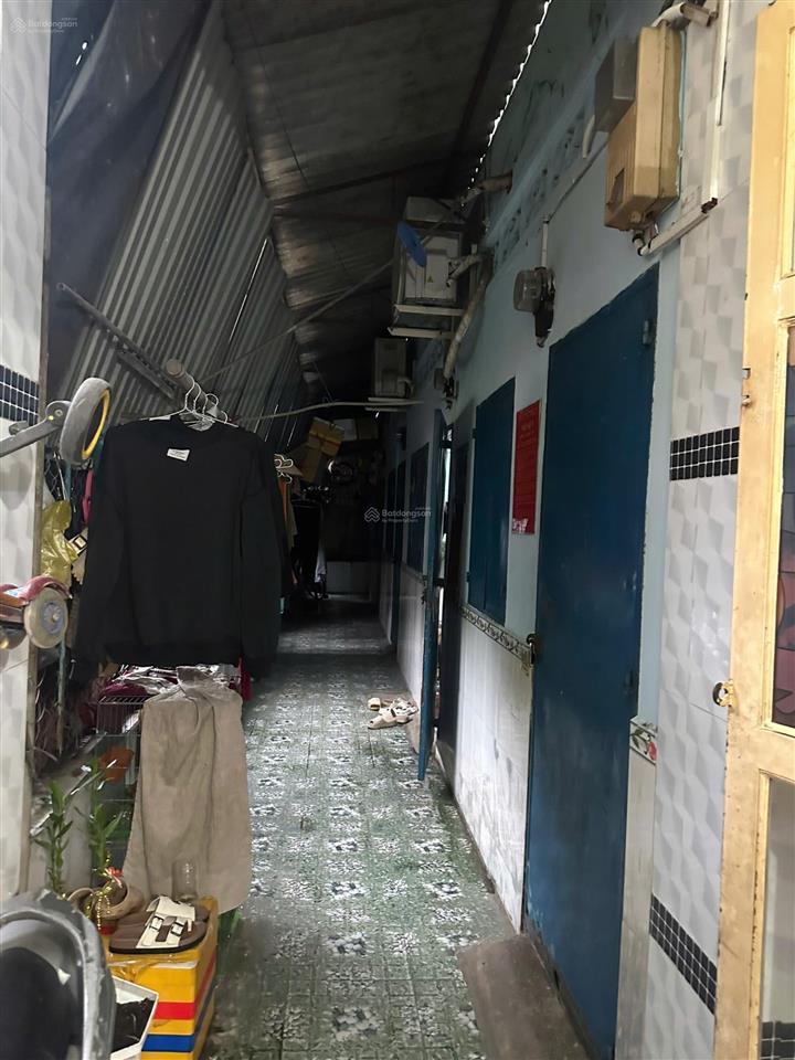 Nhà quốc lộ 13, hiệp bình phước, qthủ đức  98m² ngang 16mở và có 4 phòng trọ cho thuê  giá 4 tỷ