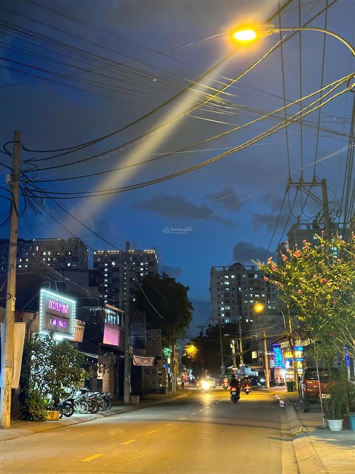 Bán nhà đường cây keo, tam phú, hẻm ô tô, 56m², sổ hoàn công, giá 4.2 tỷ