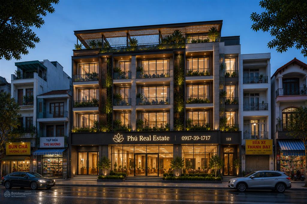 Sos nhà to, giá tốt hơn thị trường 30%, 250 m2 đất xây full,5 tầng,có hầm & thang máy. gần biển